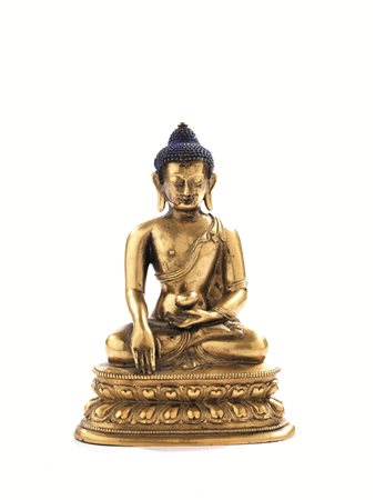 Scultura Cino-tibetana sec. XVIII, in bronzo dorato raffigurante Buddha...