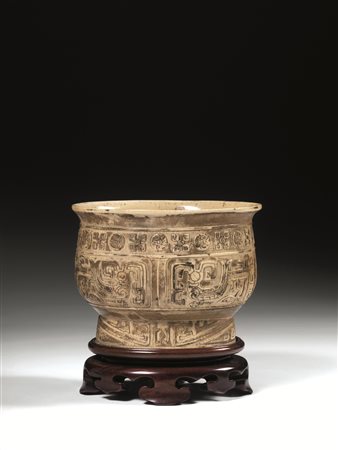 Incensiere, Cina fine dinastia Qing, in avorio scolpito, finemente decorato...