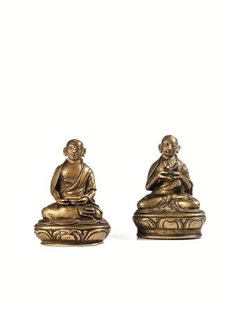 Due piccoli Buddha , sec. XIX, in ottone alt. cm 7&nbsp;Two small brass...