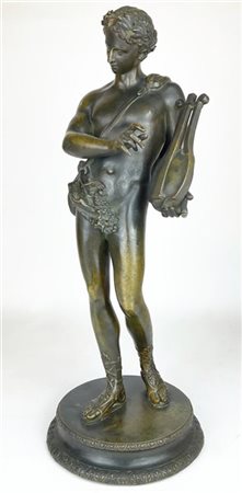 Isaak Duchemin "Apollo" 
scultura in bronzo (h cm 60)
Firmata alla base
(difetti
