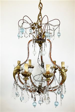 Lotto composto da un lampadario a cesto a sei luci con struttura in metallo e l