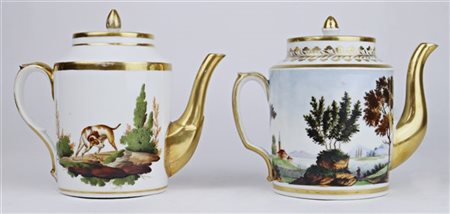 Manifatture del secolo XIX. Lotto composto da due teiere con coperchio in porce