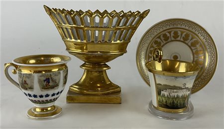 Manifattura del secolo XIX. Lotto composto da una tazza decorata a cineserie, u