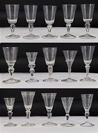 Manifatture differenti, secolo XVIII-XIX. Lotto composto da quindici diversi ca