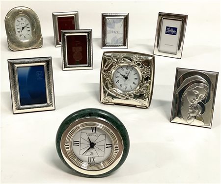 Lotto composto da sei diverse cornici portafoto laminate in argento e tre diver