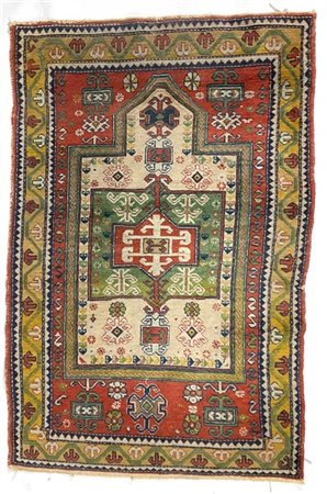 Tappeto preghiera Kazak Sevan, Caucaso, inizio secolo XX. Decoro con Mirab a fo