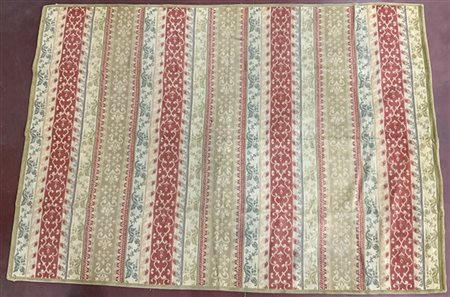 Stuoia meccanica, recente manifattura (cm 231x164) (difetti)