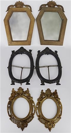 Lotto composto tre diverse coppie di cornici, di cui due coppie in bronzo con d