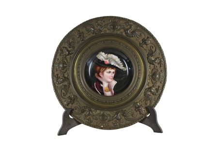 LOTTO DI 2 PIATTI DA PARATA