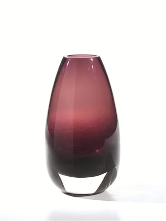 VASETTOProduzione: Manifattura Riihimaen Lasi Oy, Finlandiain vetro malva...