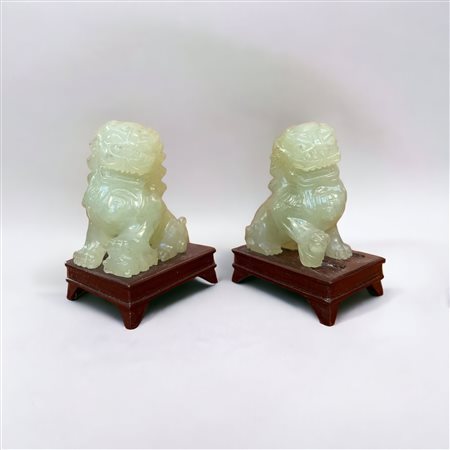  
Coppia di cani di Fo XX secolo
giada cm  x 3 x 4