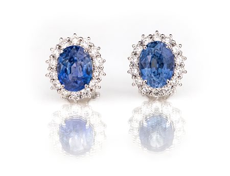 Orecchini in oro zaffiri e brillanti