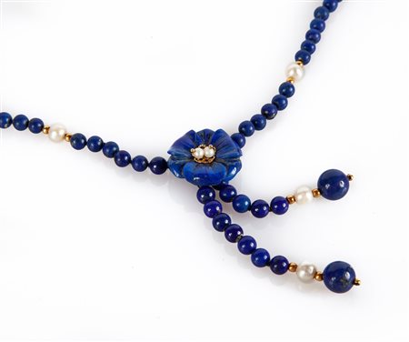 Collana in oro e lapislazzuli