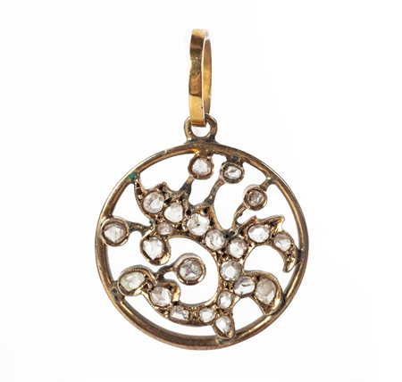 Pendente in oro e diamanti in taglio rosa