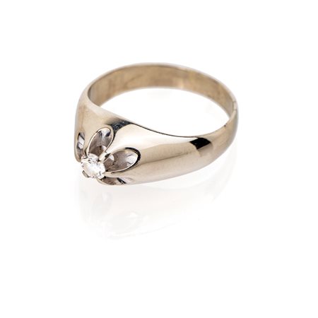 Anello a sigillo in oro e diamante