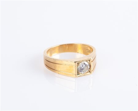 Anello in oro e brillante