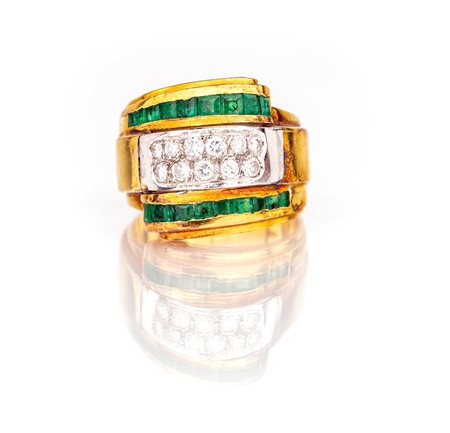 Anello in oro, brillanti e smeraldi