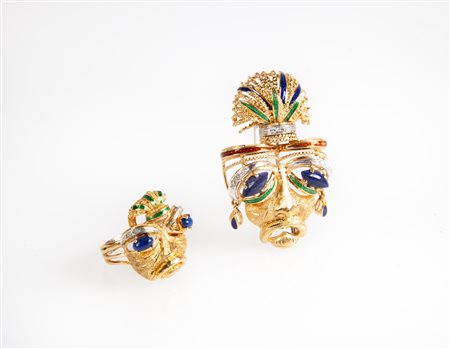 Parure spilla e anello in oro smalti e pietre