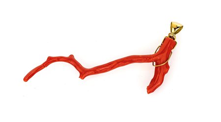 Pendente in oro e corallo