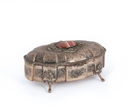 Cofanetto porta gioie in argento con agata