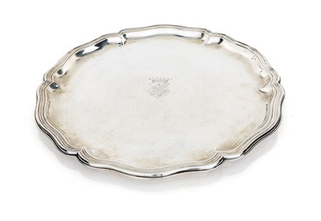 Piatto in argento 830/1000, Germania, post 1888, H.J. Wilm (Berlino) nr. 5920, realizzato dall'argentiere Wilkens M.H. & Sohne (Hemelingen - Brema)