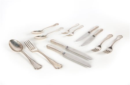Servizio di posate in argento 800/1000