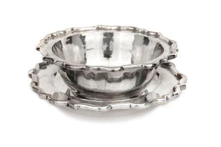 Dodici coppette con piattino in argento 800/000, punzone Venezia leone in moeca, fine del XIX/inizi XX secolo