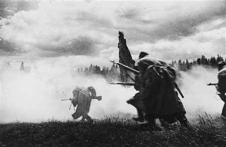 Mikhail Savin (1915-2006)  - Avanti verso il nemico, 1940s