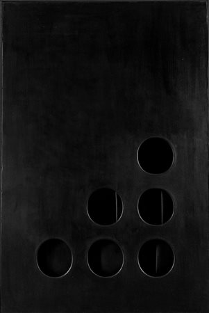 Paolo Scheggi (Settignano 1940 – Roma 1971), “Intersuperfice curva nera”, 1965-1967.