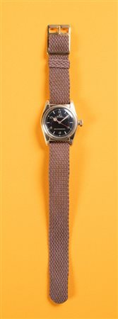 ROLEX OVETTO TROPICAL, anni '40. Cassa rotonda in acciaio rivestita da una...