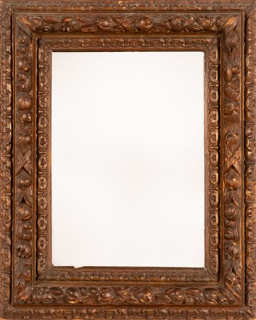 Cornice della fine del XIX secolo adattata a specchio.   