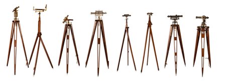 Lotto di strumenti scientifici ( 8 cavalletti e 8 strumenti )   