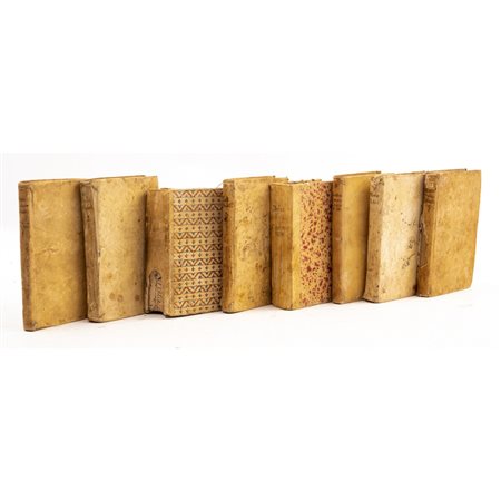 OTTO VOLUMI DI VARIA DEL XVIII - XIX SECOLO IN 16°