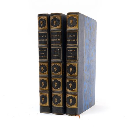 TRE VOLUMI IN LINGUA FRANCESE, CON ELEGANTI LEGATURE...