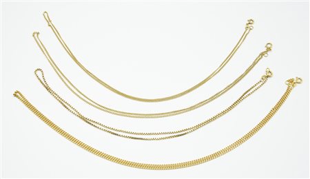 LOTTO DI QUATTRO COLLANE A MAGLIA SOTTILE IN ORO GIALLO quattro collane a...