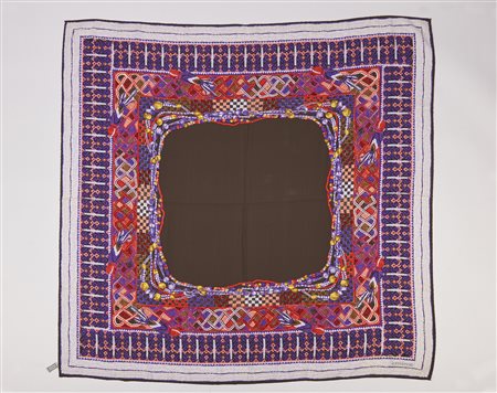 VERSACE GIANNI (1946 - 1997) - Foulard in seta stampata.