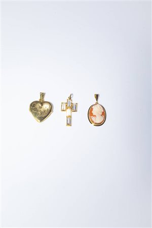 LOTTO DI TRE GIOIELLI