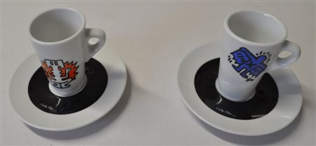 KEITH HARING Lotto unico di due tazzine e due piattini in porcellana smaltata...