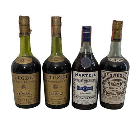 4 Bottiglie di Cognac DUE CROIZET COGNAC FINE 75cl 42%vol MARTELL COGNAC...