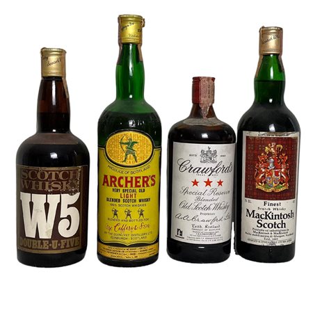 4 Bottiglie di Whisky SCOTCH WHISKY W5 75cl 40%vol CRAWFORDS SPECIAL RESERVE...