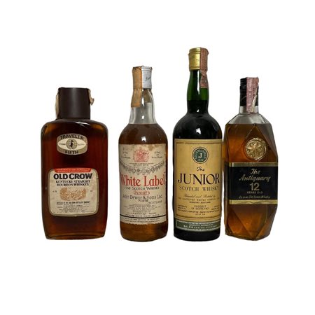 4 Bottiglie di Whisky OLD CROW KENTUCHY STRAIGHT BOURBON WHISKEY 75cl 43%vol...