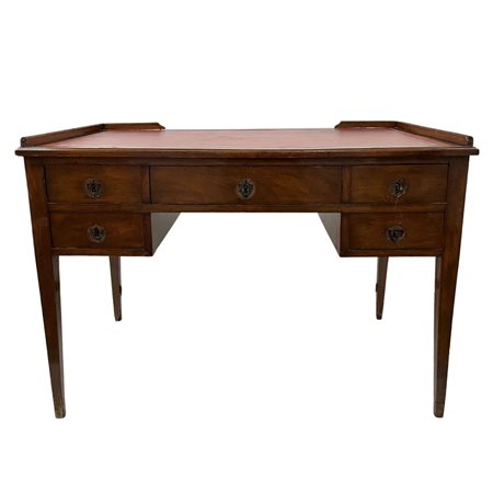 Scrivania legno 2+1+2 cassetti, piano rivestito in pelle di colore rosso,...