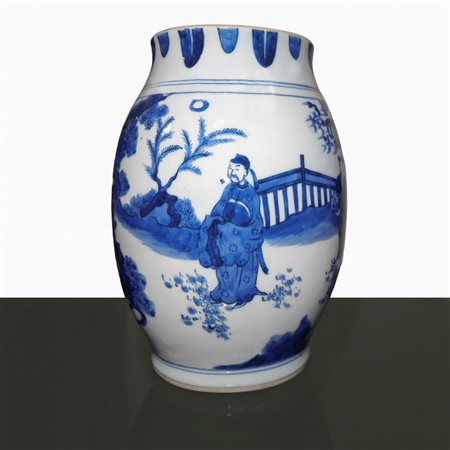 Vaso nei toni del bianco e del blu con scene di genere e paesaggio con cascata, 17° secolo