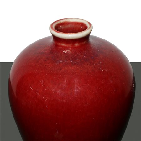 Bottiglia rossa Meiping, 18° secolo