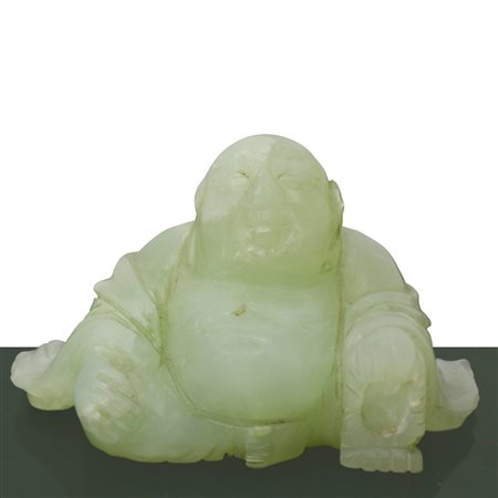 Piccolo Buddha in giada verde chiaro