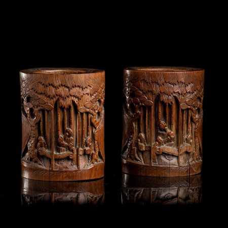  
DUE PORTAPENNELLI IN BAMBU', BITONG 
 