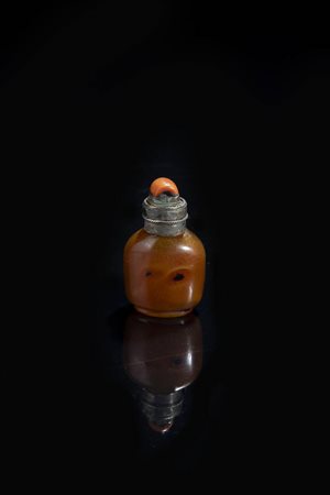 SNUFF BOTTLE