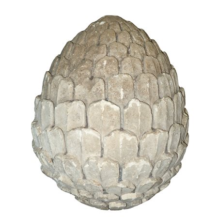 Grande Pigna ornamentale in pietra bianca, 18° secolo