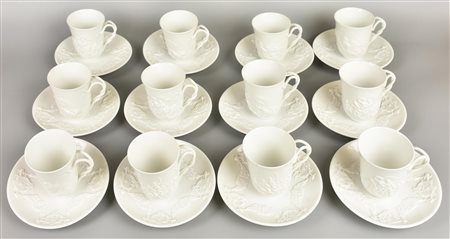 SERVIZIO DA CAFFE' da dodici in ceramica Ginori composto da dodici tazzine, h...