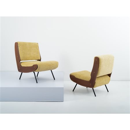 GIANFRANCO FRATTINI, Coppia di poltrone modello “ 836”